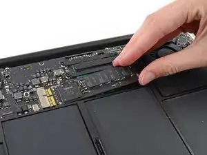 MacBook Air 13" Early 2014 Solid-State Drive Replacement